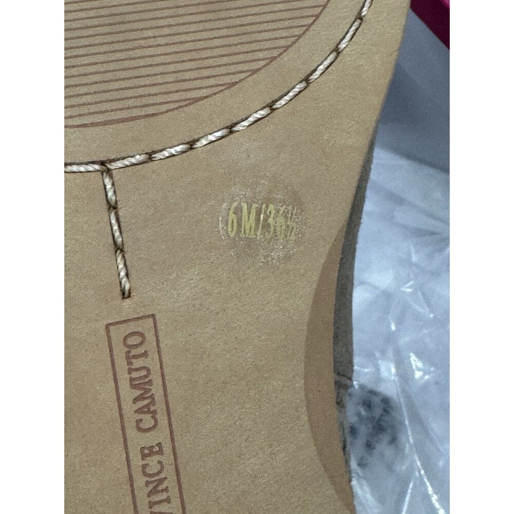 $139 Vince Camuto PATELLEN TUSCAN TAUPE SUEDE Ankle BOOTIE Women’s Size 6M - Picture 4 of 6